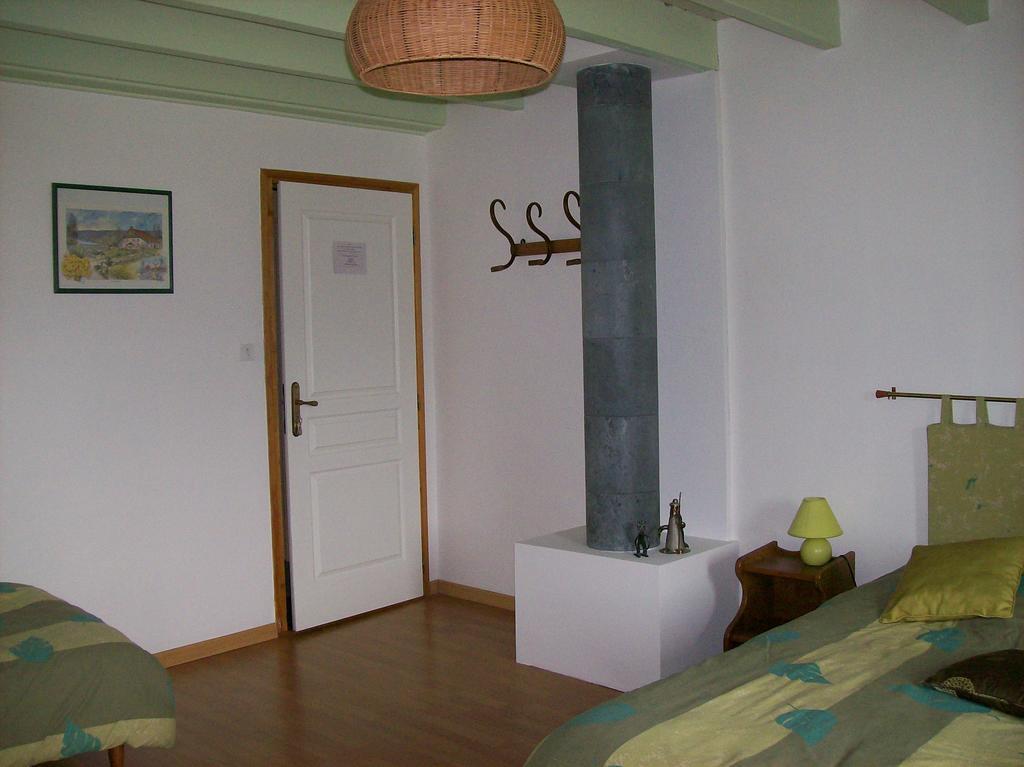 Chambres D'Hotes L'Envol Vecoux Szoba fotó